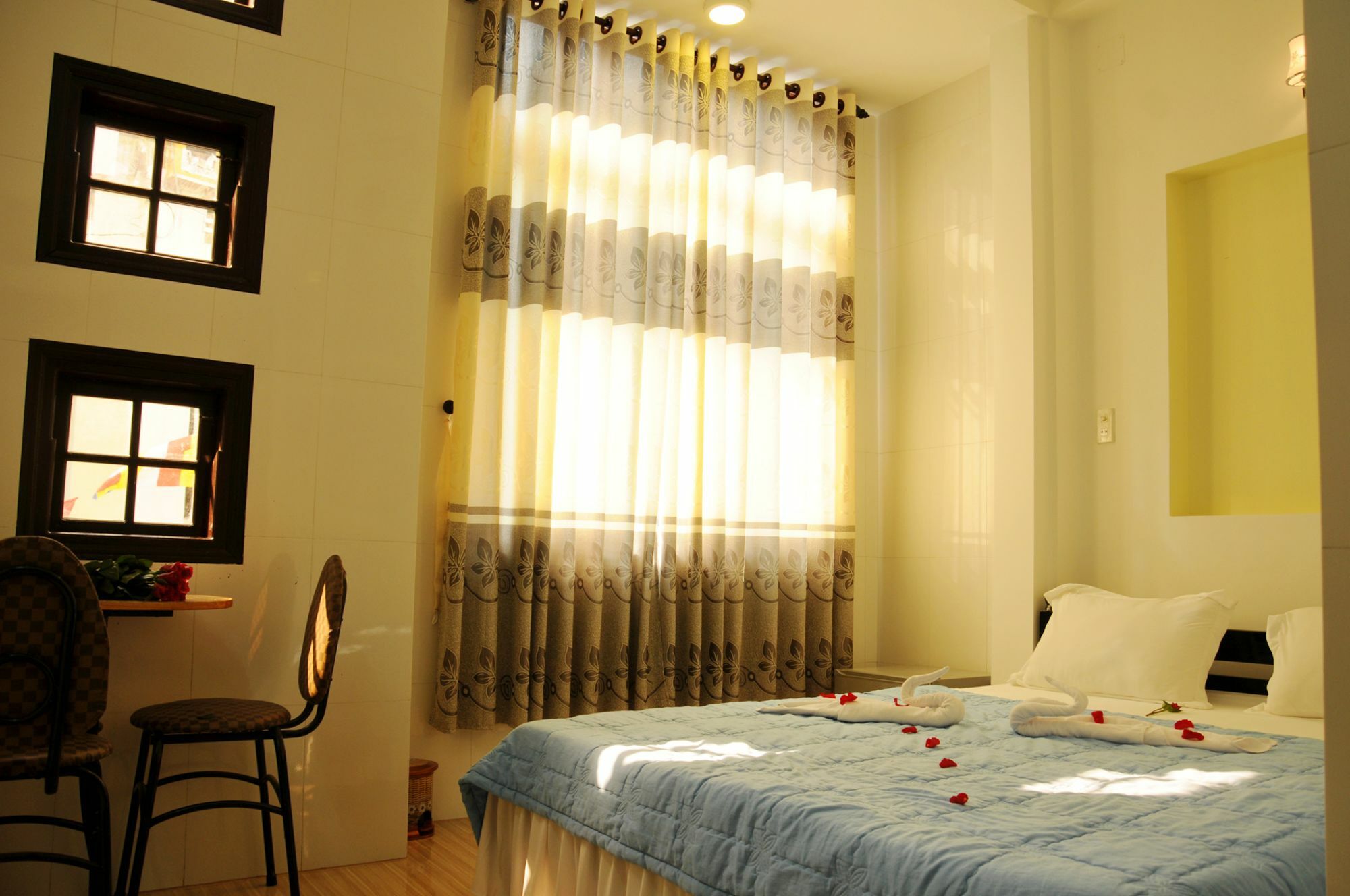 הואה Bien Khoi Mini Hotel מראה חיצוני תמונה